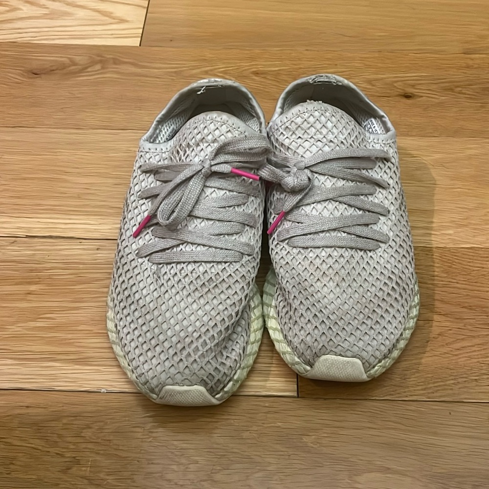 Adidas Sneakers